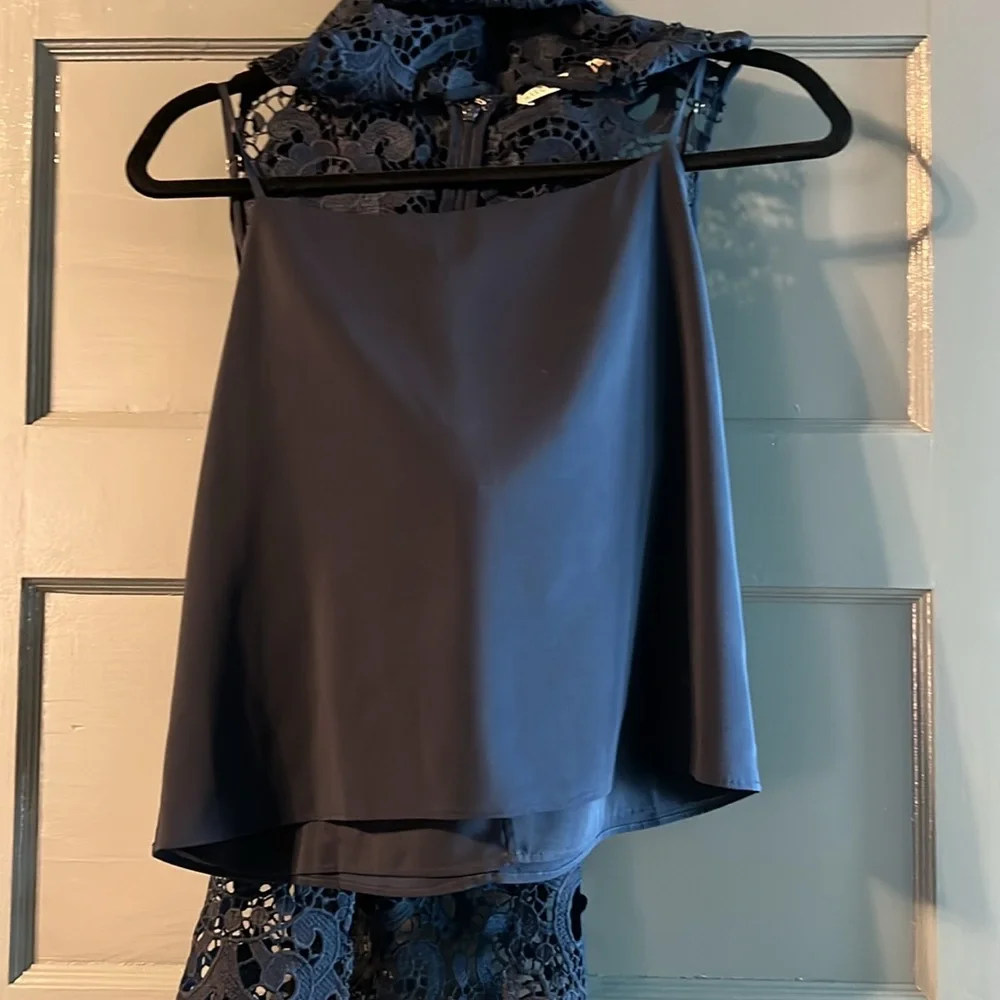 Alice & Olivia Tunic Top - Picture 5 of 7